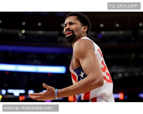 迪林厄姆28分钟高效表现14投10中三分全中助球队大胜正负值高达32 迪林厄姆28分钟高效表现14投10中三分全中助球队大胜正负值高达32