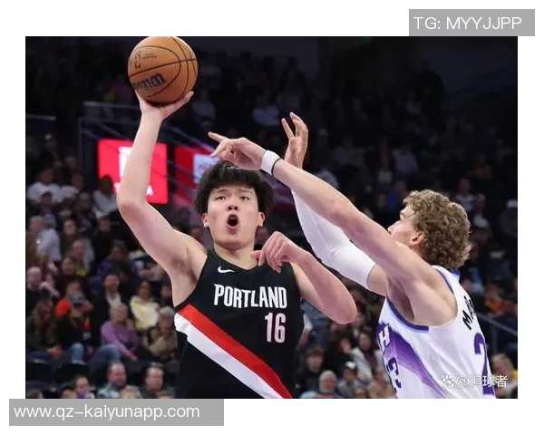 杨瀚森本季表现稳健6场比赛场均贡献3分15板命中率达375